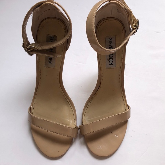 Steve Madden Shoes - 🚨SALE🚨Steve Madden Nude Ankle Strap Heels 🌺